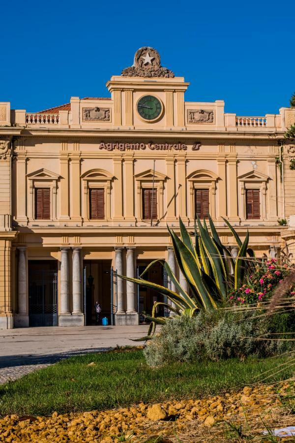 Antica Akragante Apartment Agrigento Con Parcheggio Εξωτερικό φωτογραφία